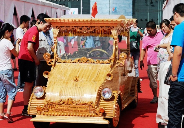 самодельный деревянный электромобиль