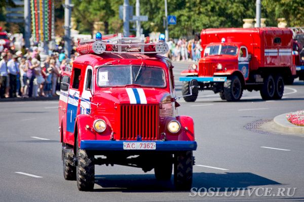 Интересные пожарные авто. Ретро пожарные автомобили