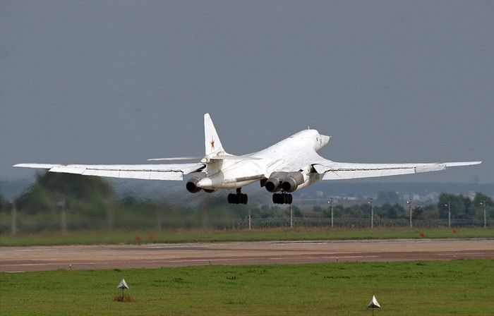 Re: Ту-160: &quot;Белый лебедь&quot; стратегический ракетоносец